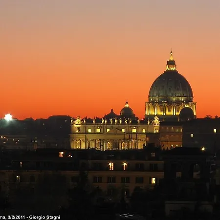 Myrooms San Pietro 2* Roma
