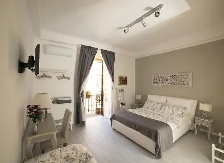 Frühstückspension Myrooms San Pietro